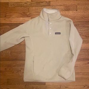 Patagonia xs pullover fleece